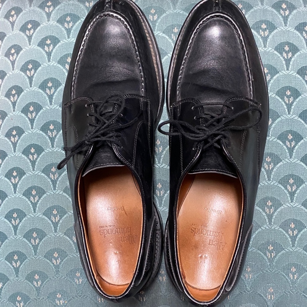 Vintage men’s 10.5D Allen Edmonds Black Leather Oxfords